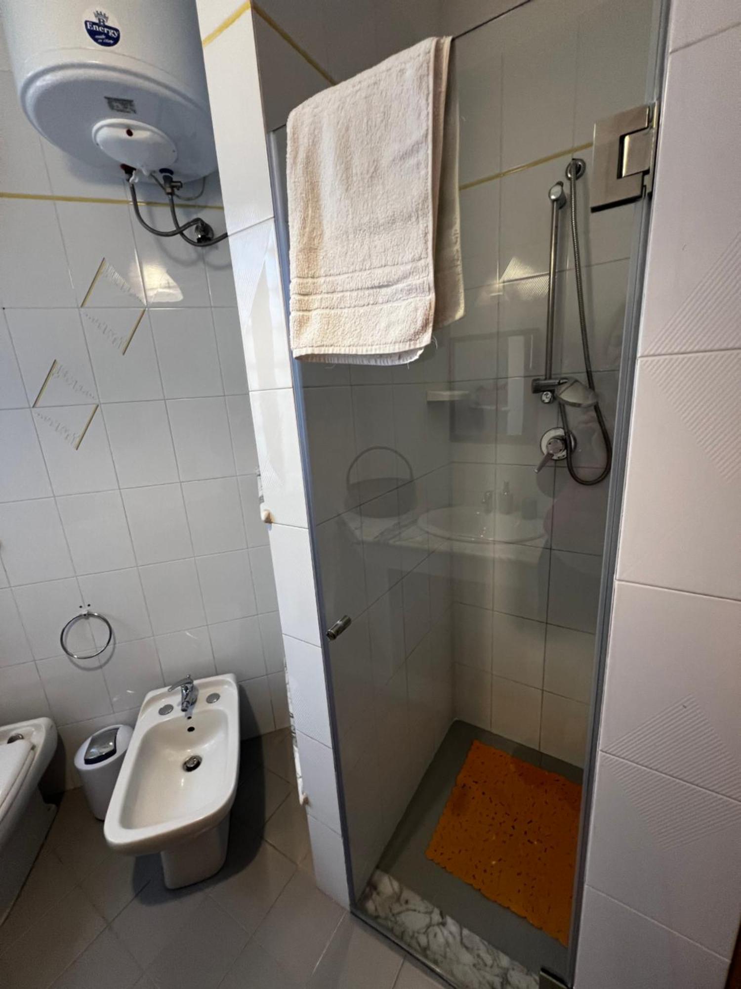 אוסטוני A Casa Di Giacomo מראה חיצוני תמונה