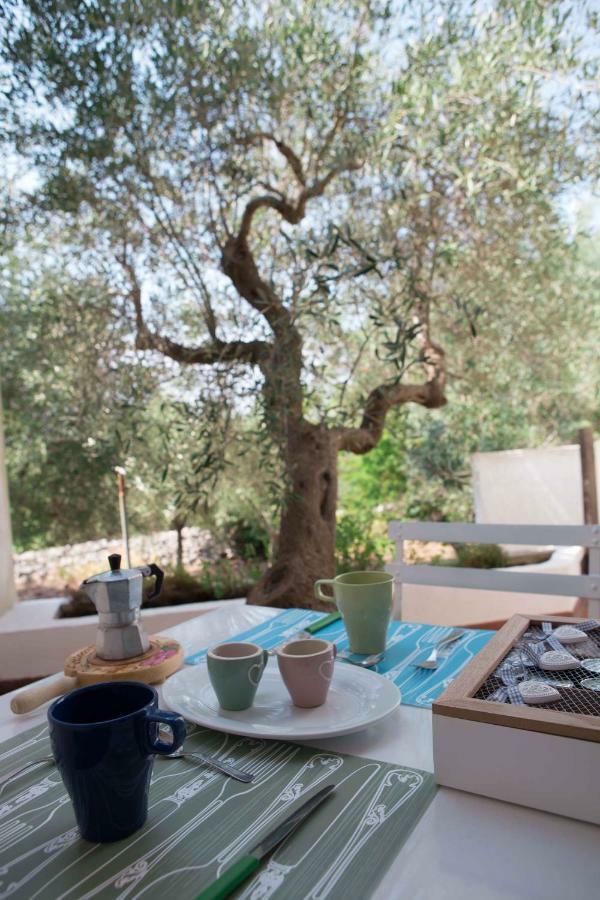 אוסטוני A Casa Di Giacomo מראה חיצוני תמונה